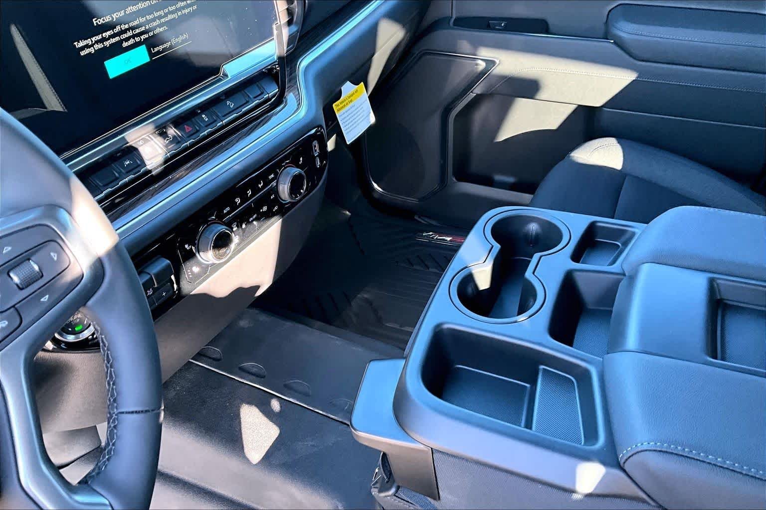 2026 Chevrolet Silverado 1500 LT - Photo 8