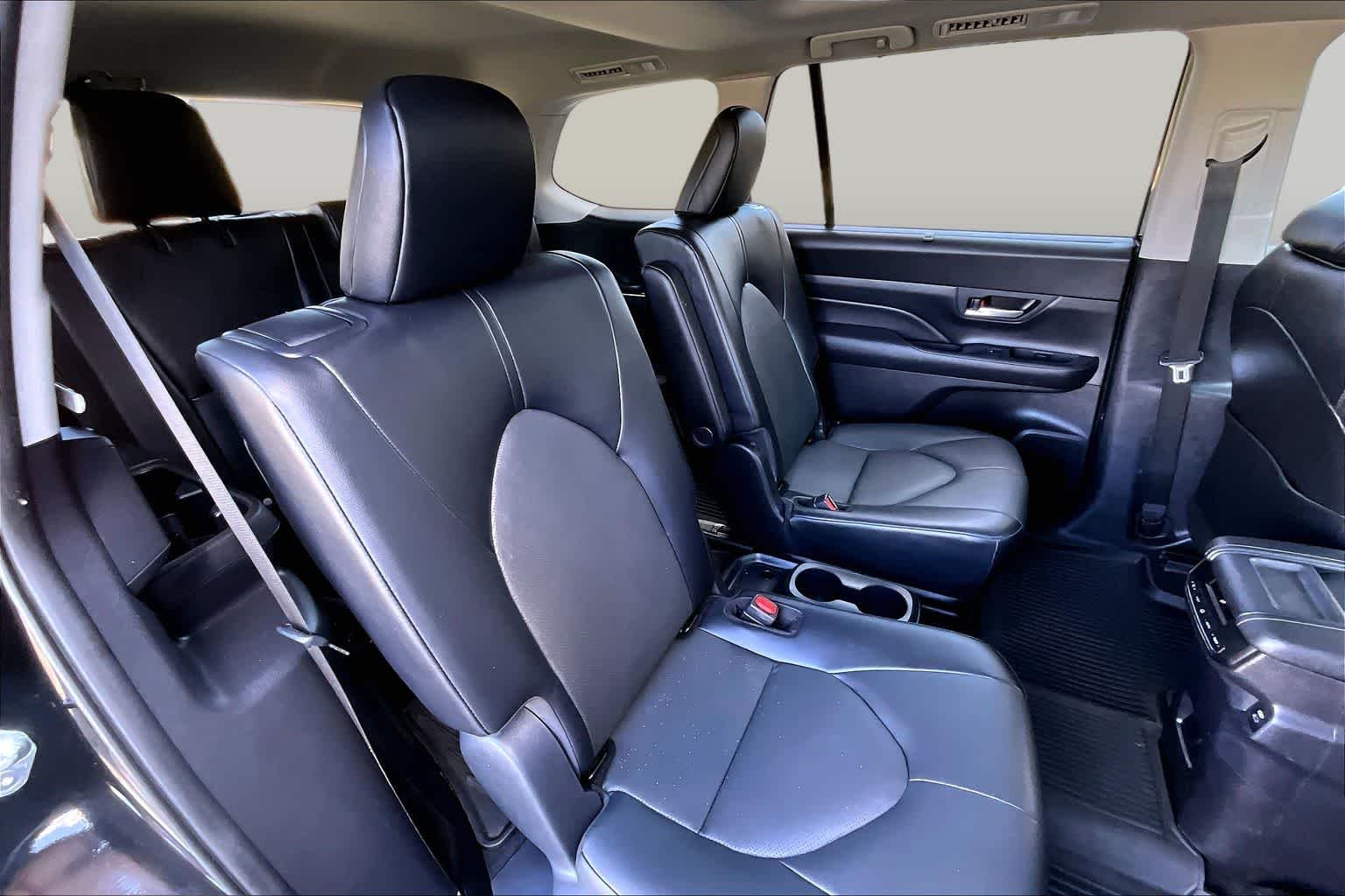 Used 2024 Midnight Black Metallic Toyota XLE image 20