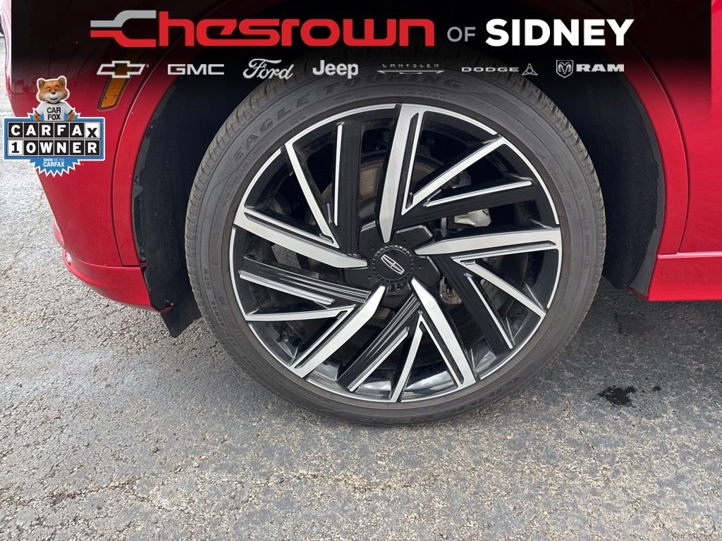 Used 2025 Red Lincoln Black Label image 9