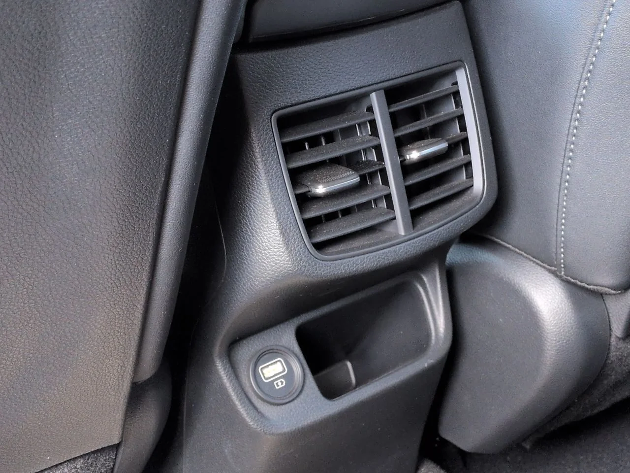 Certified Used 2022 Gravity Gray Kia EX image 22