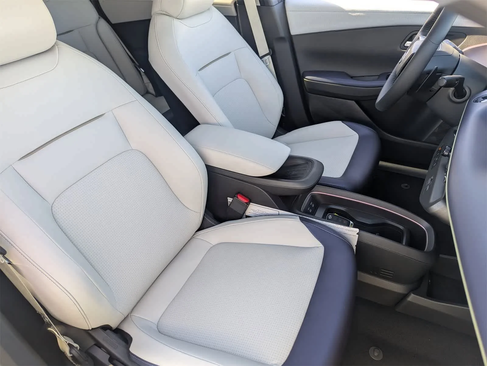 2026 Nissan LEAF SV+ - Photo 12