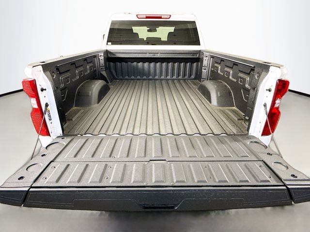 New 2026 Summit White Chevrolet Custom image 25