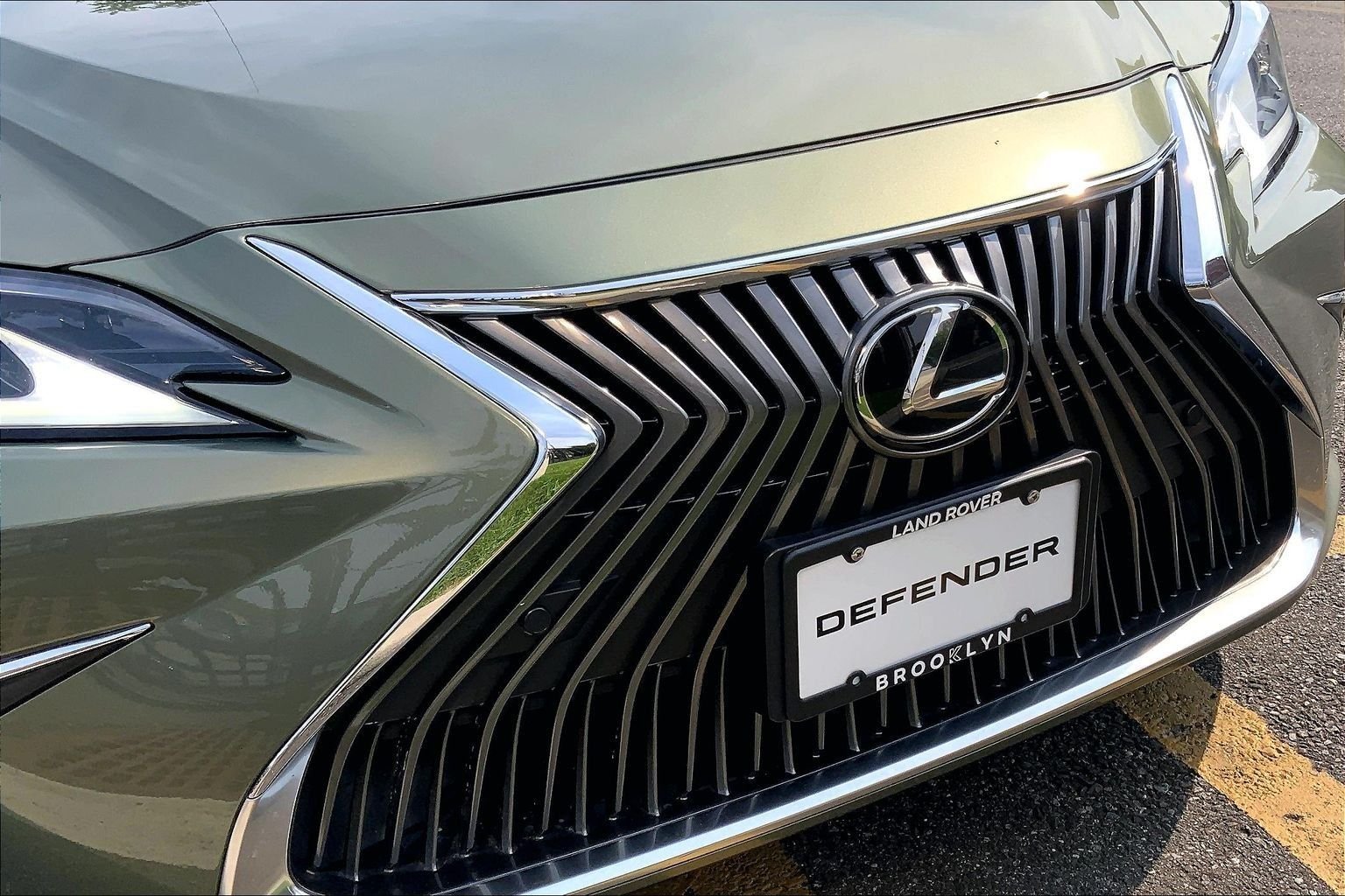 Used 2021 Green Lexus 350 image 29