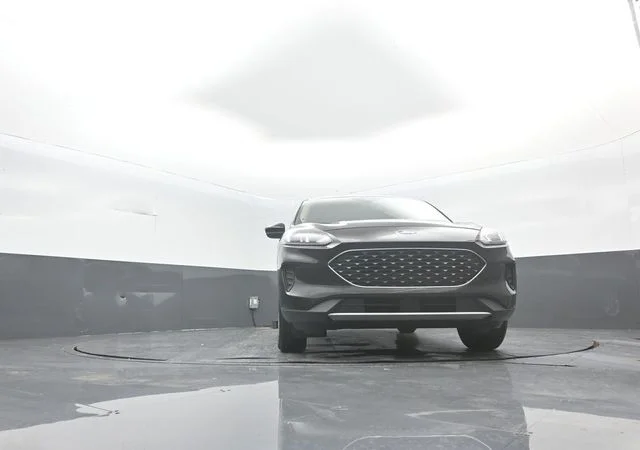 Certified Used 2020 Black Metallic Ford SE image 35
