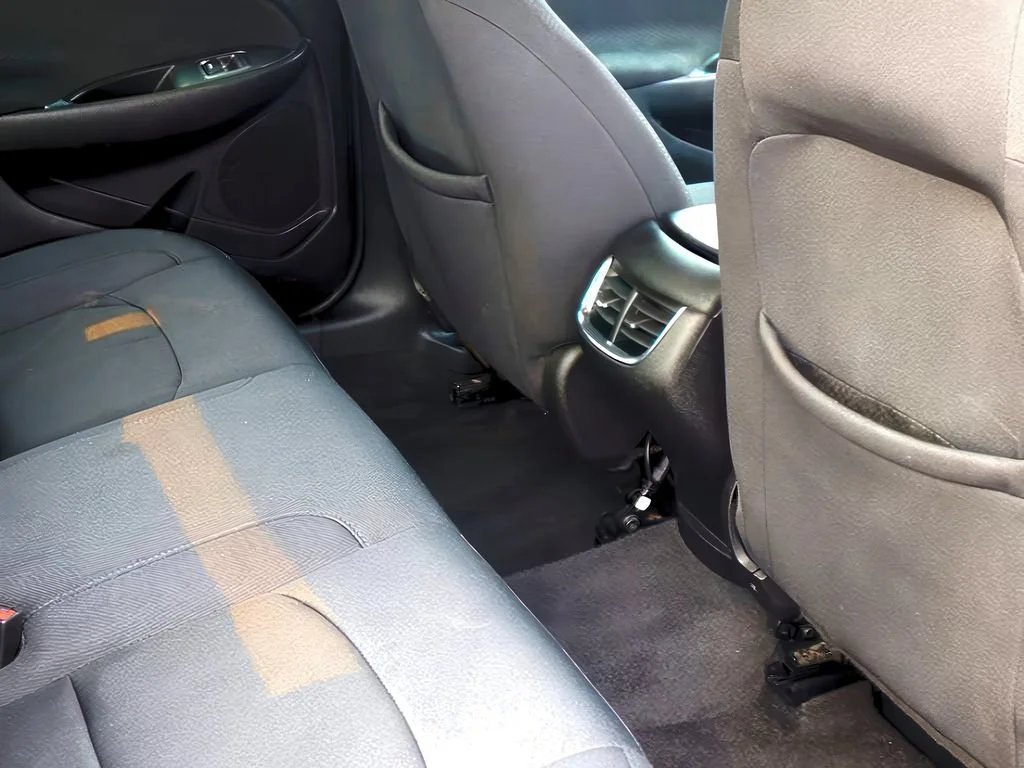2016 Chevrolet Malibu 1LT - Photo 24