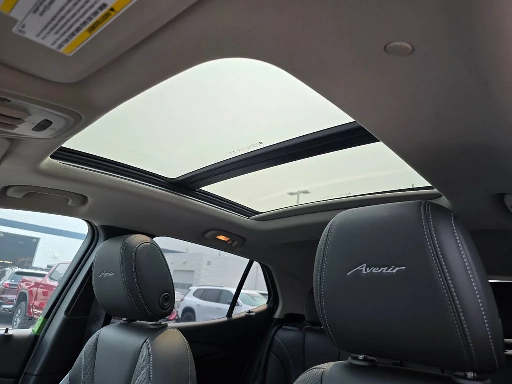 New 2026 White Frost Tricoat Buick Avenir image 21