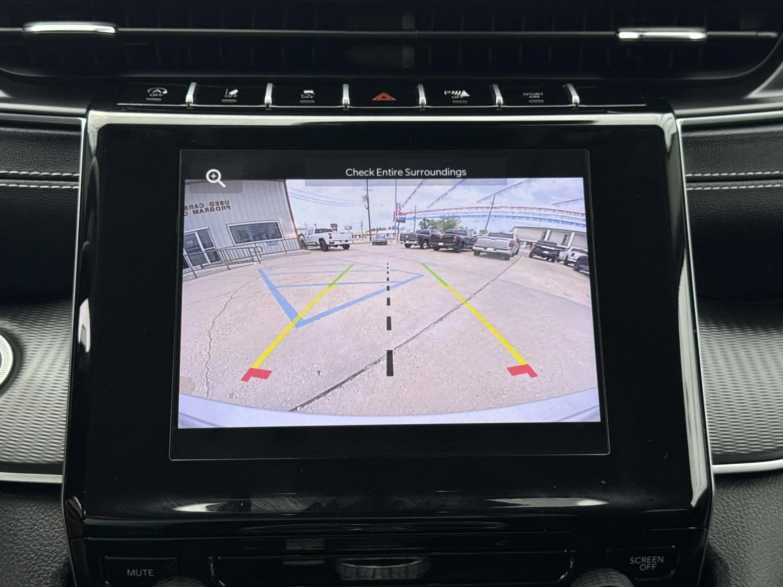 Used 2024 Silver Zynith Jeep Laredo image 25