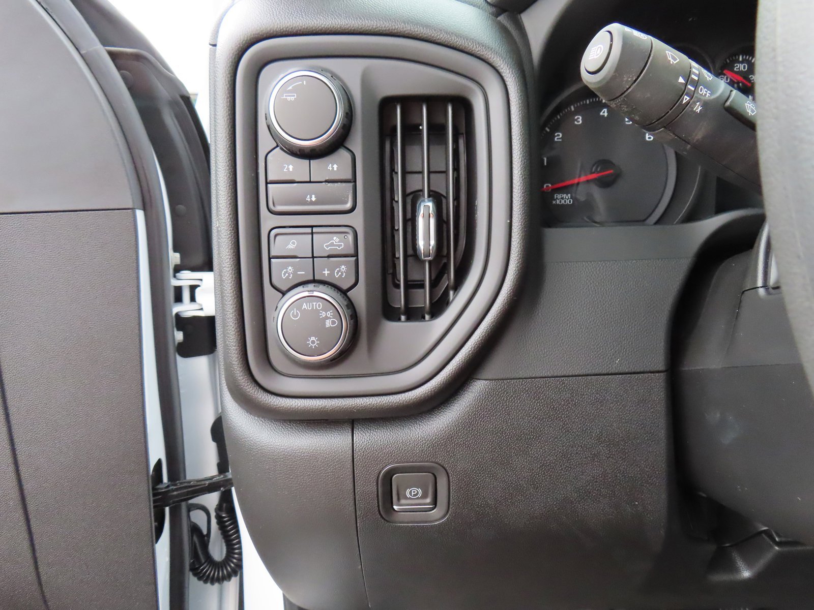2024 Chevrolet Silverado 3500 HD Work Truck - Photo 14