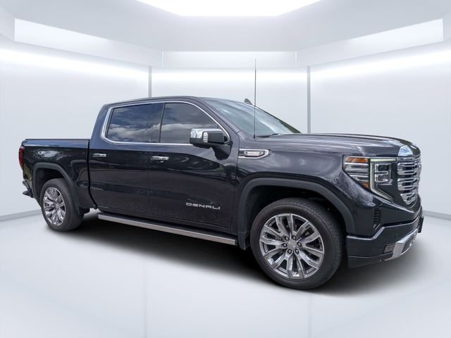 2024 GMC Sierra 4WD Crew Cab Short Box Denali's photo