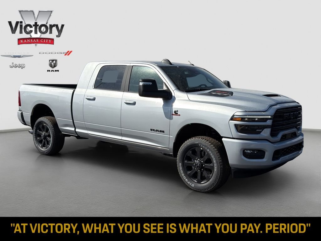 New 2026 Silver-Zynith Exterior Paint RAM Laramie image 32