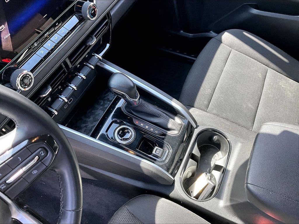 Used 2023 Black Chevrolet LT image 19