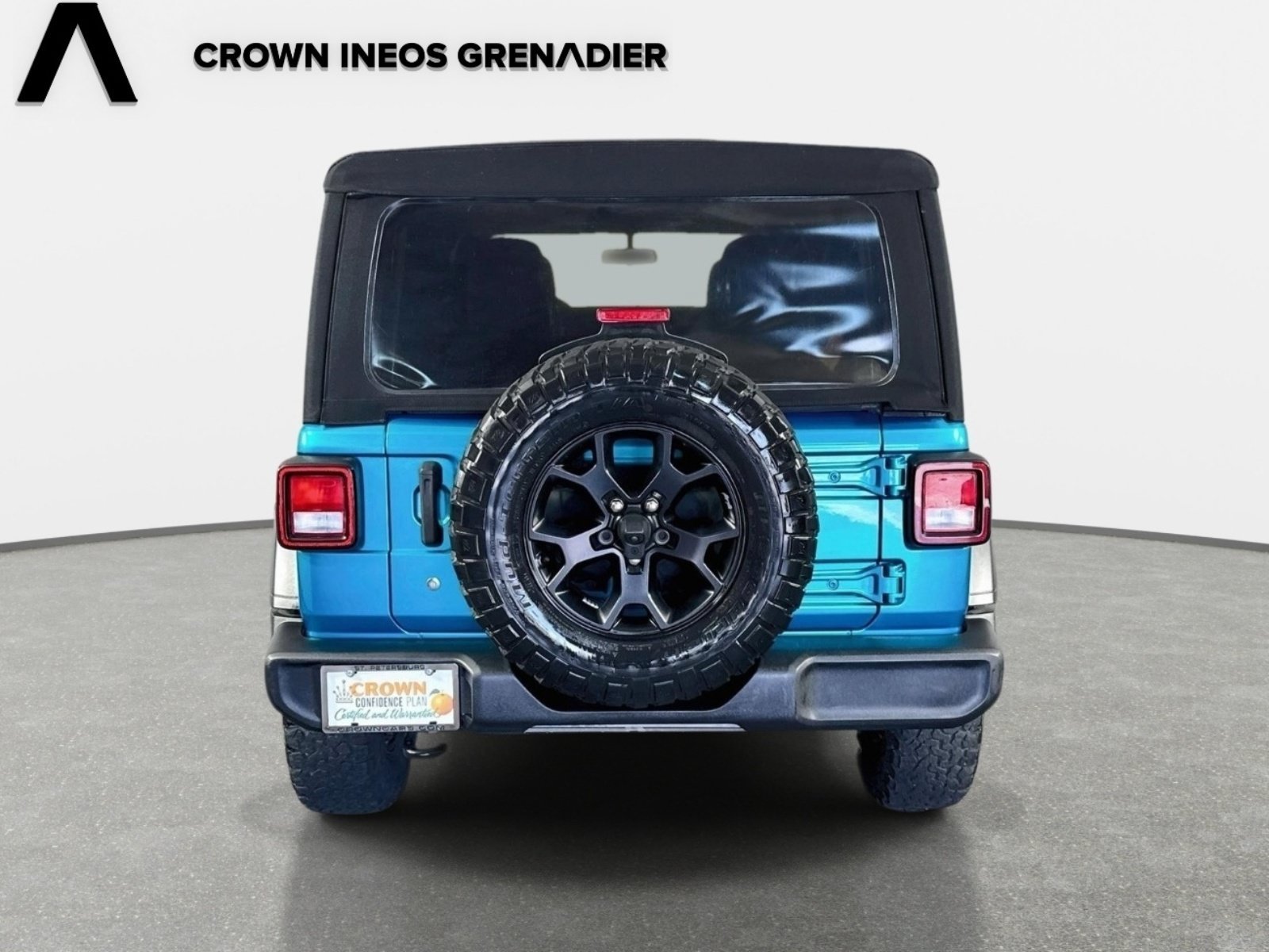 Used 2020 Bikini Pearlcoat Jeep Sport S image 6