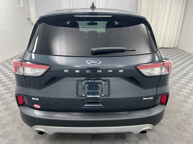 Used 2022 Blue Ford SE image 8