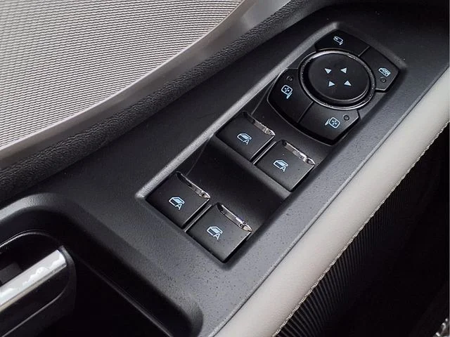 2026 Ford Expedition Active - Photo 19