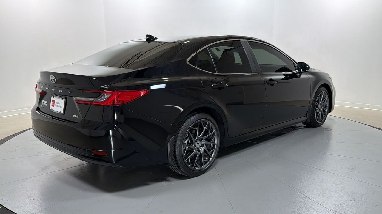 Used 2025 Black Toyota XLE image 5