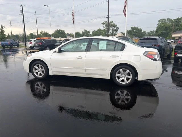 2009 Nissan Altima - Photo 16