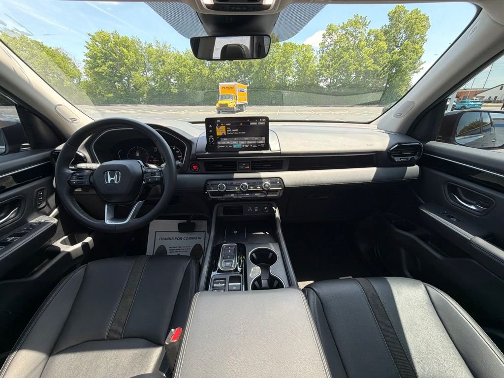 2025 Honda Pilot Touring - Photo 12