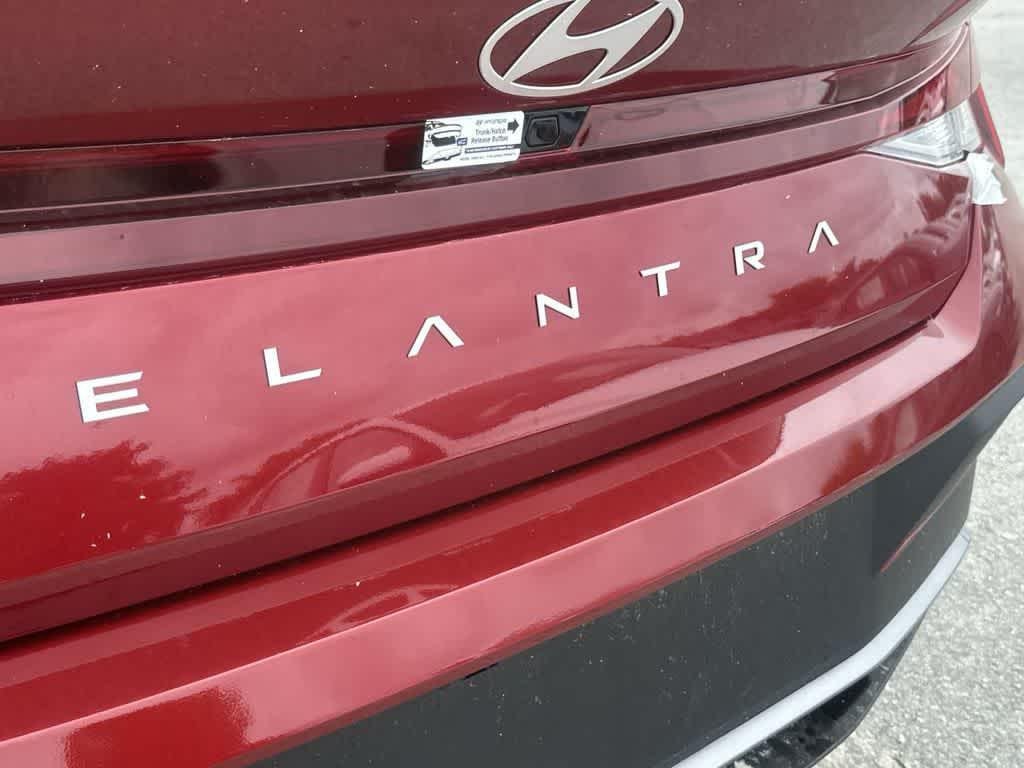 New 2026 Ultimate Red Hyundai SEL Sport image 10