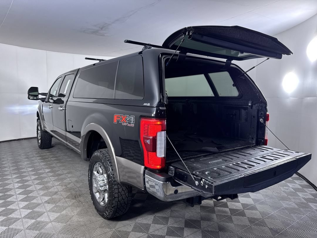 Used 2018 Shadow Black Ford King Ranch image 26
