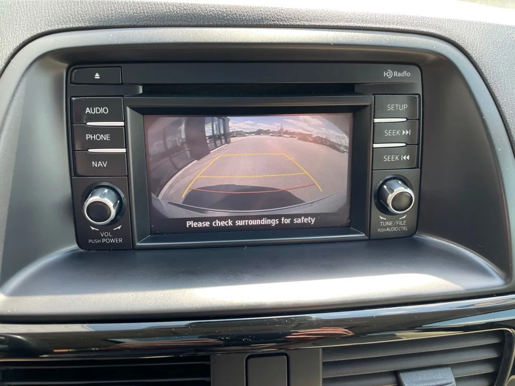 Used 2015 White Mazda Grand Touring image 22