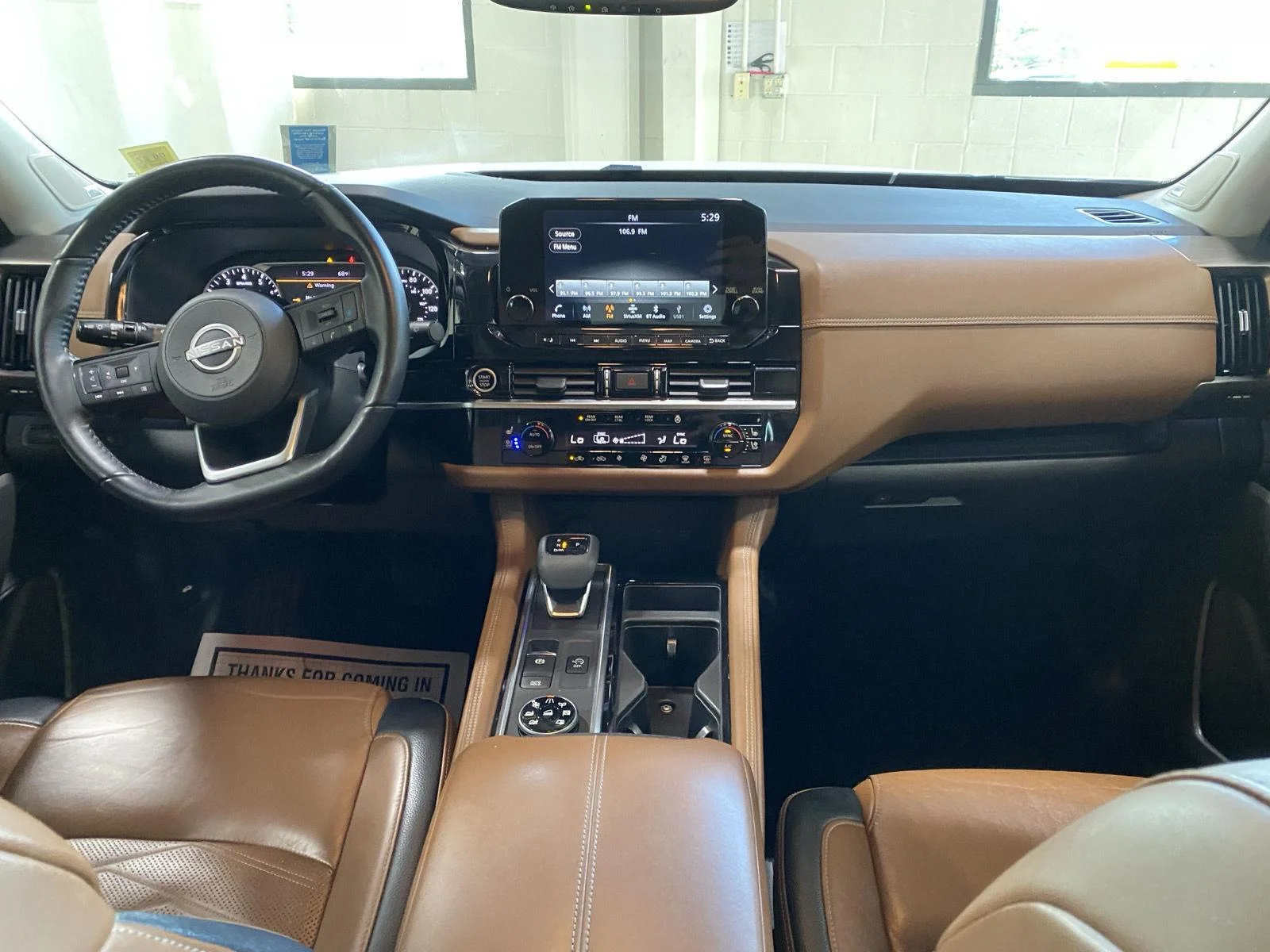 Used 2022 Pearl White Tricoat Nissan Platinum image 14