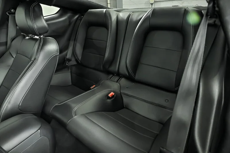 Used 2019 Shadow Black Ford GT image 17