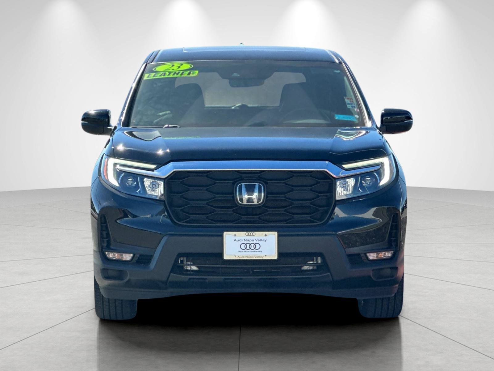 Used 2023 Crystal Black Pearl Honda EX-L image 8