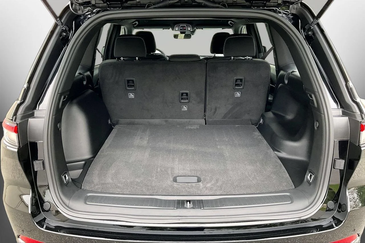 New 2027 High Gloss Black Jeep Laredo image 21