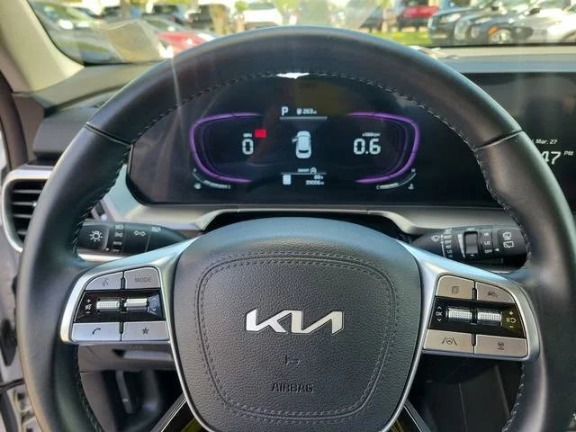 2025 Kia Telluride S - Photo 23
