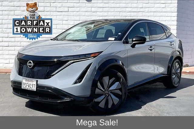 Used 2025 Gray Nissan ENGAGE image 1