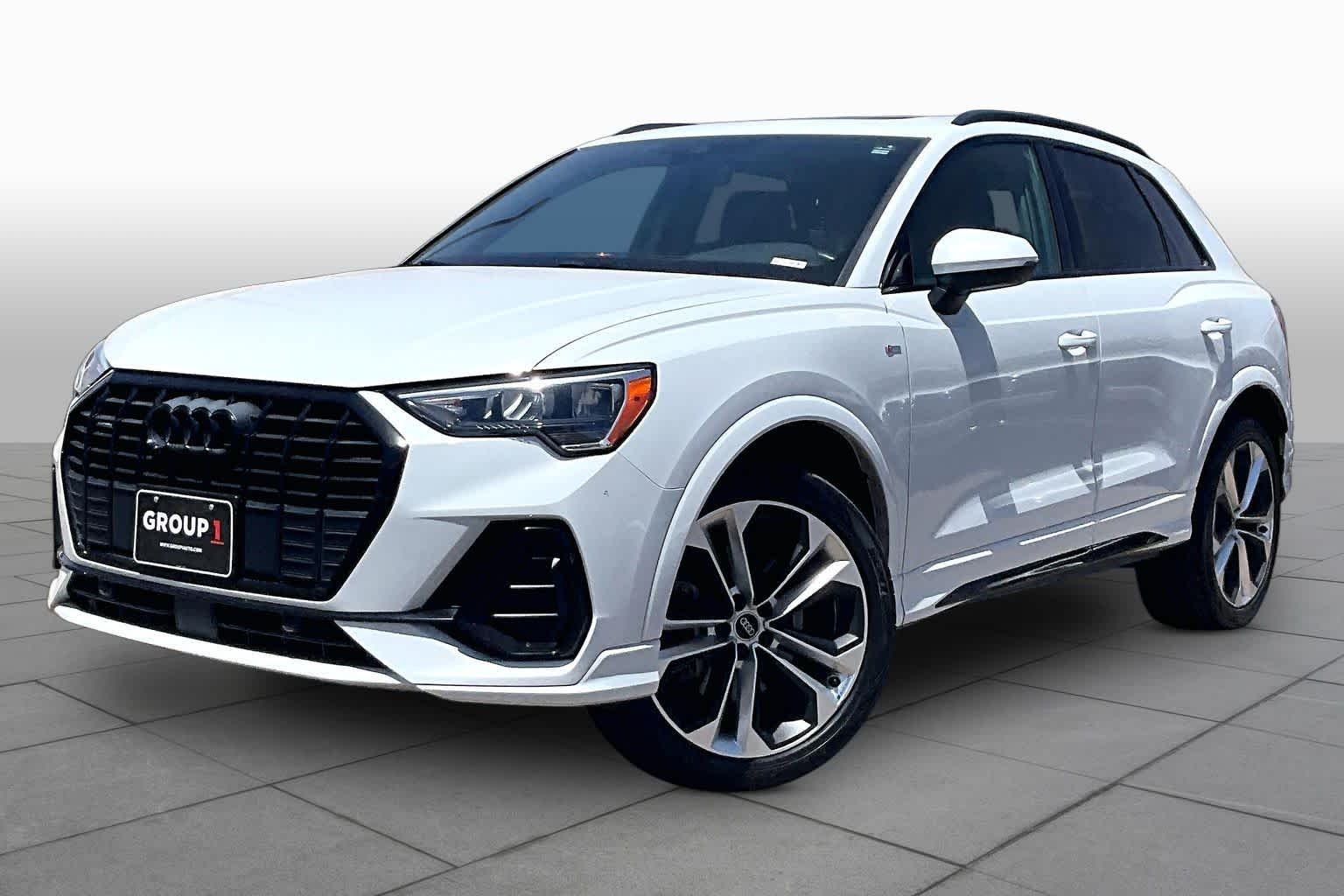 2021 Audi Q3 45 TFSI S Line Premium quattro's photo