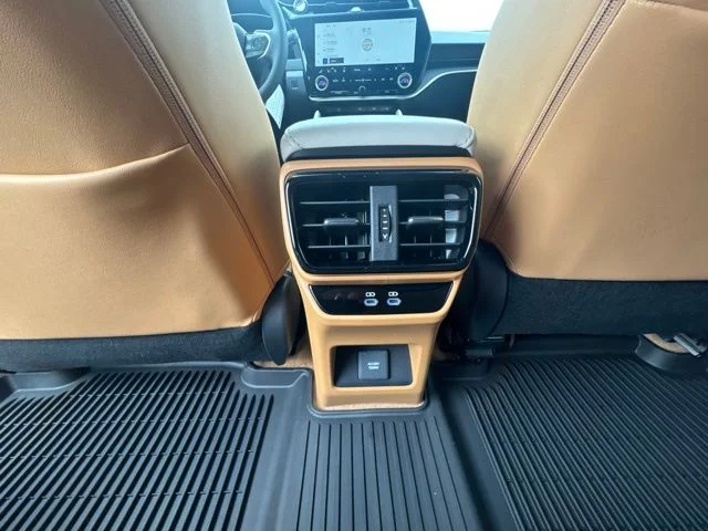New 2026 Iridium Lexus 450e Premium image 25