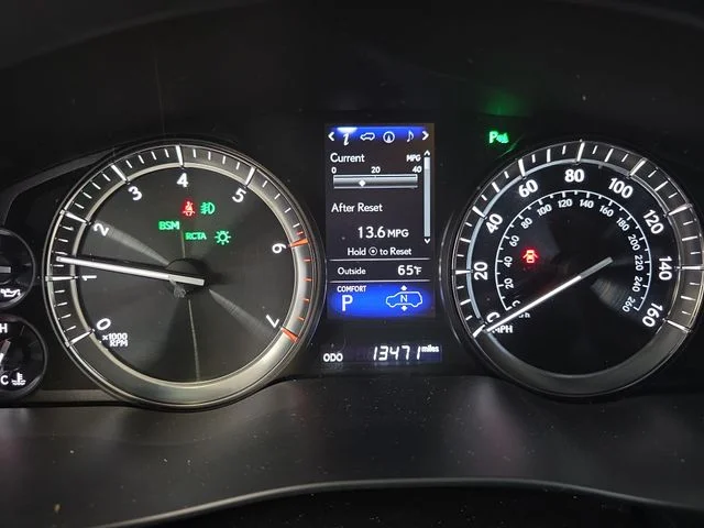 Used 2018 Onyx Black Lexus 570 image 22