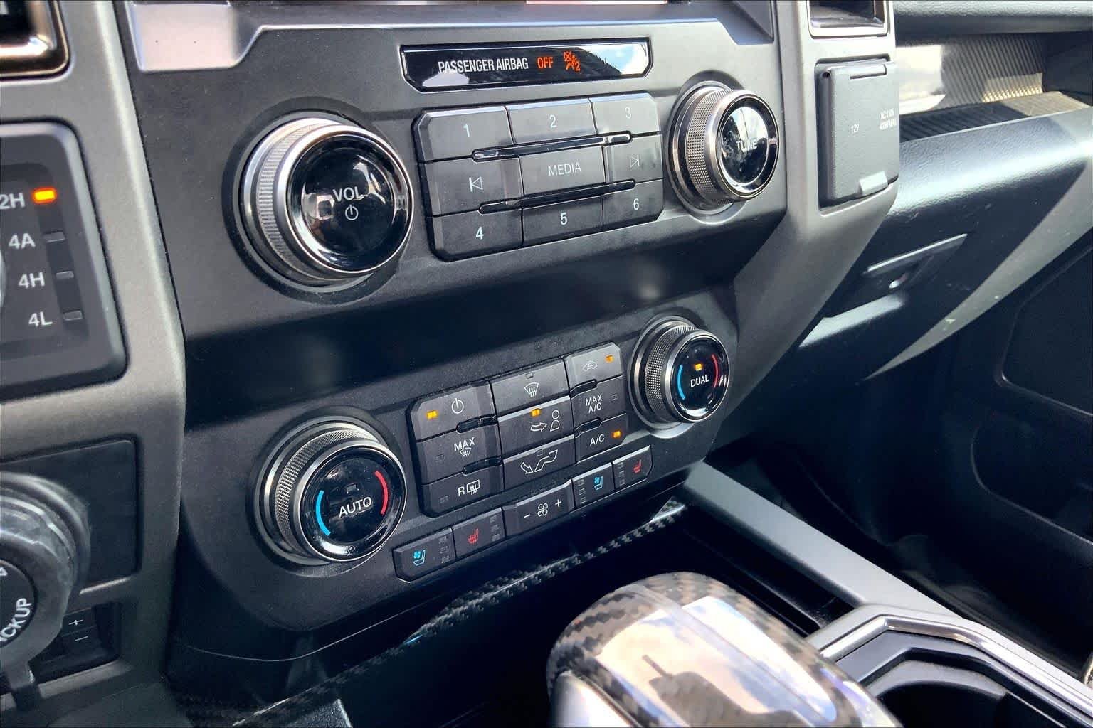 Used 2019 Oxford White Ford Raptor image 35
