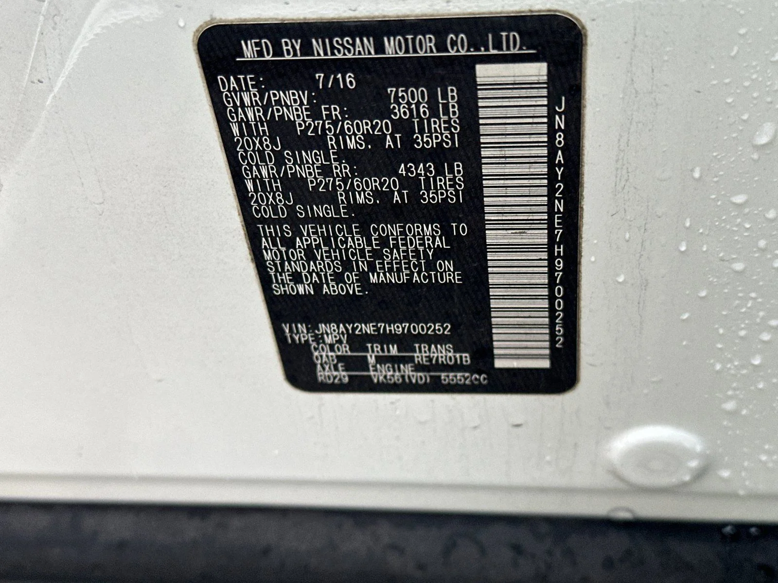 Used 2017 Pearl White Nissan Platinum image 28