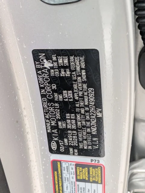 Used 2017 Silver Kia Base image 24