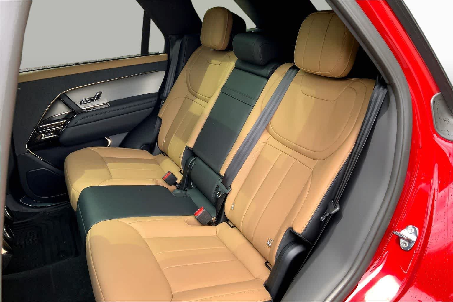 Used 2025 Firenze Red Metallic Land Rover Dynamic SE image 21