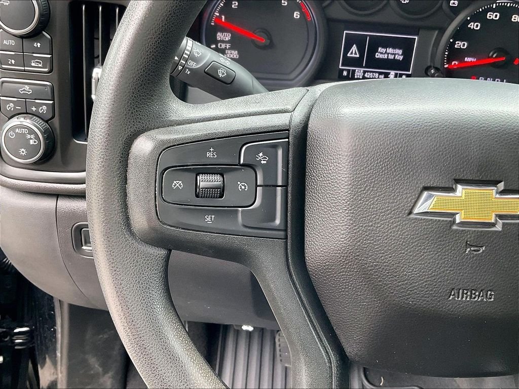 Used 2023 Black Chevrolet Custom image 23