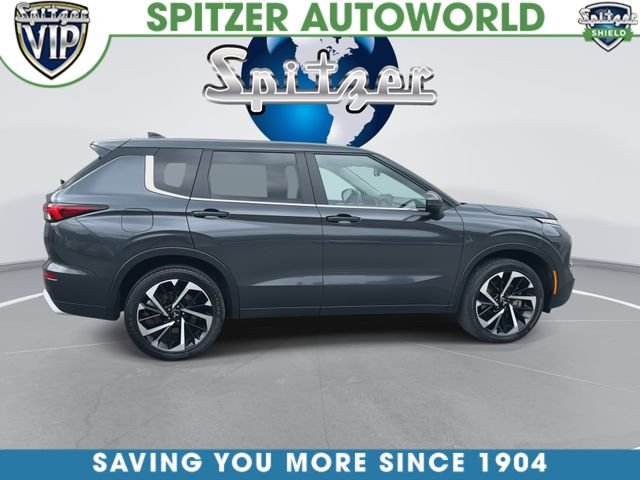 Used 2024 Graphite Gray Mitsubishi SE image 10