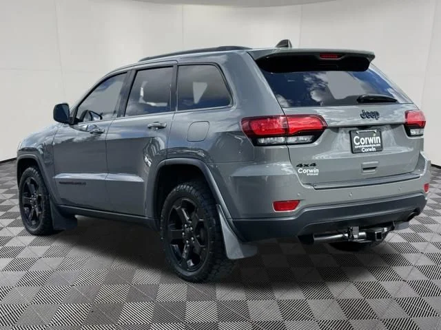 Used 2019 Sting Gray Clearcoat Jeep Laredo image 15