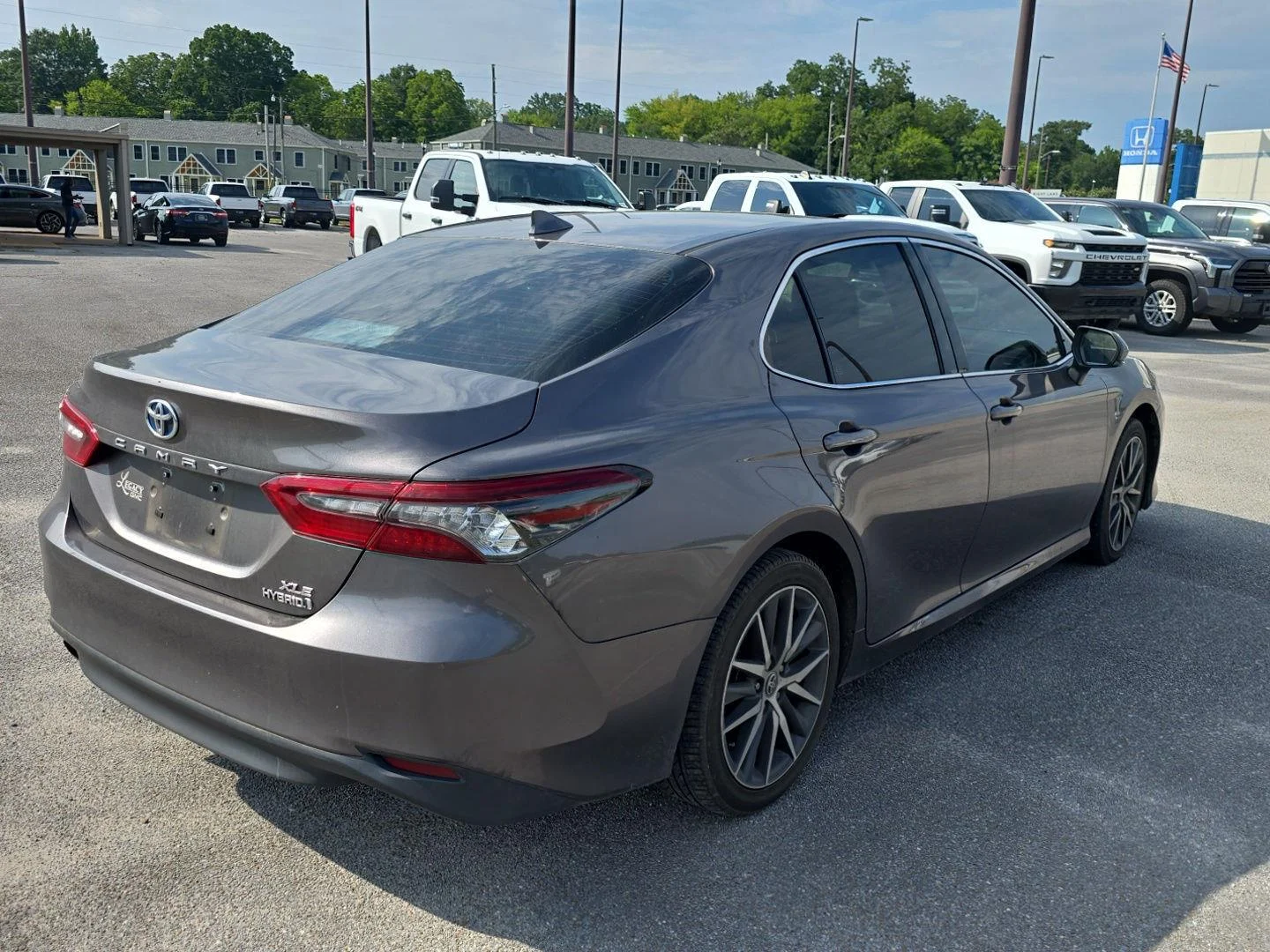 Used 2022 Predawn Gray Mica Toyota Hybrid XLE image 3