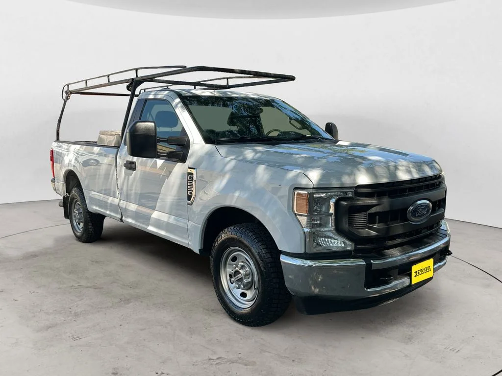 Used 2021 White Ford XL image 5