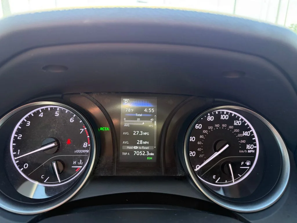 Used 2024 White Toyota SE image 14