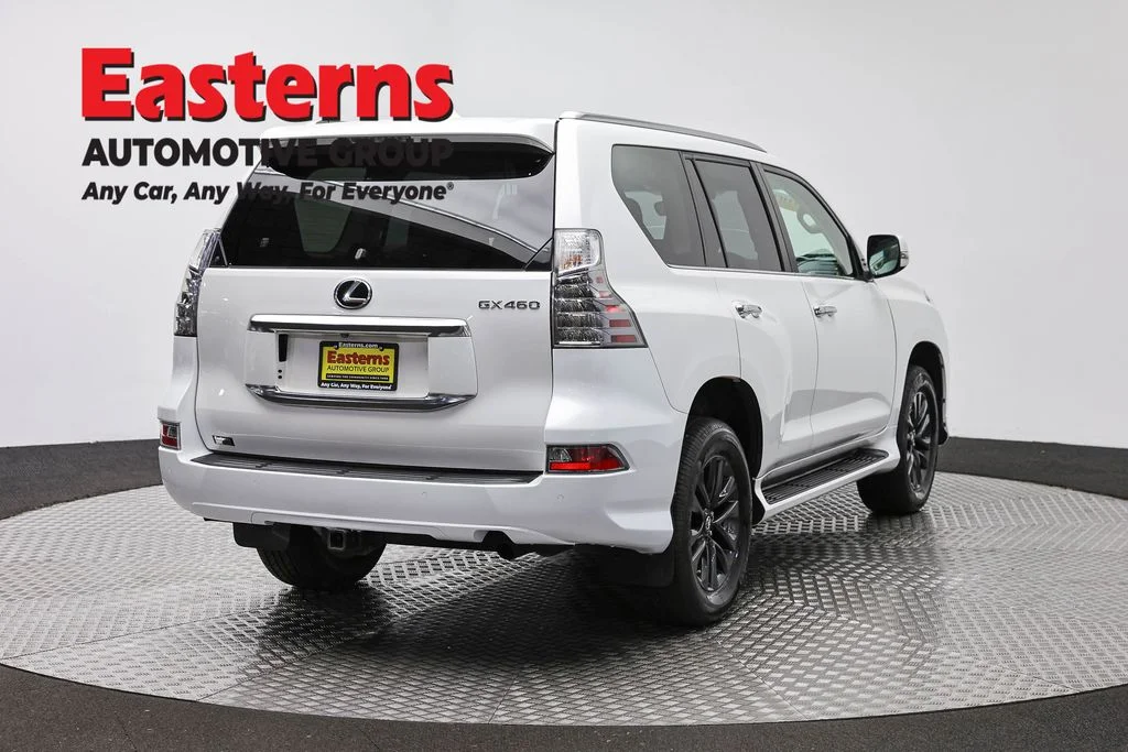 Used 2020 White Lexus 460 image 5