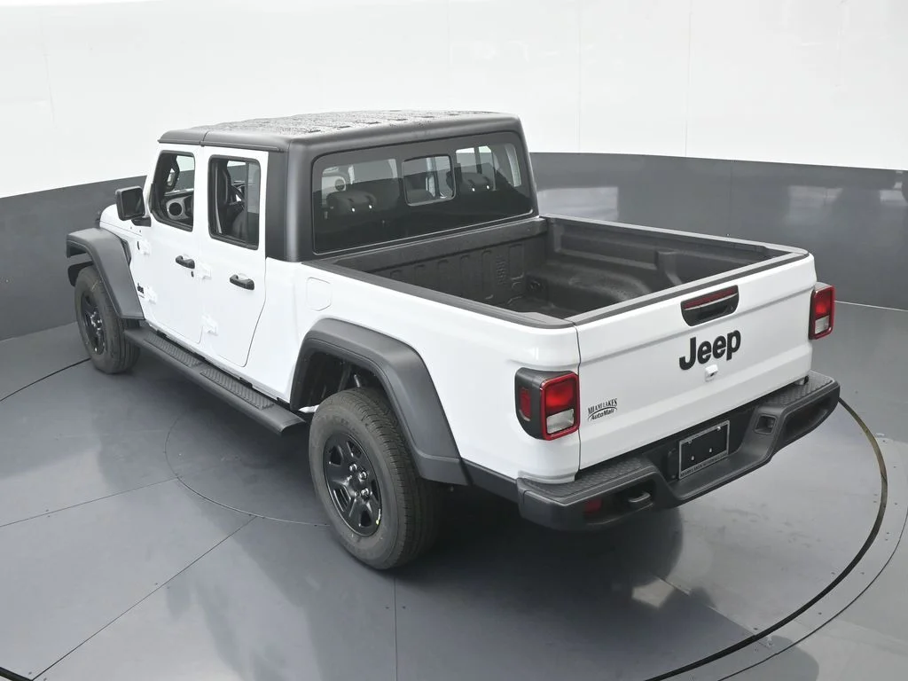 New 2026 Bright White Clear-Coat Exterior Paint Jeep Sport image 41