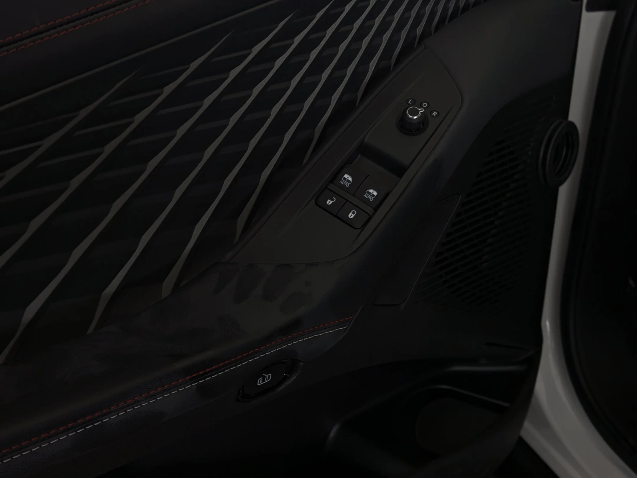 New 2026 White Dodge R/T - - Blacktop Pkg - Two-Tone Black Roof - 20 Black Wheels - Sport Suspension & More! image 13