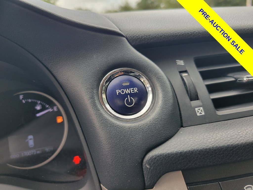 Used 2017 White Lexus 200h image 26