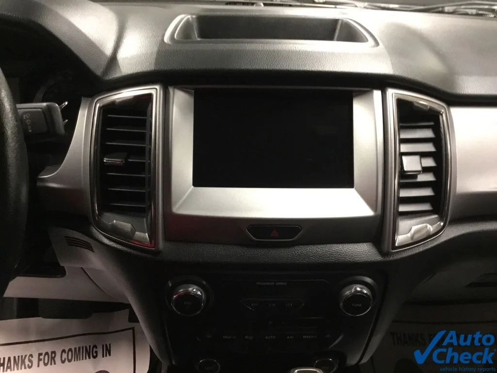 Used 2019 Black Ford XLT image 54