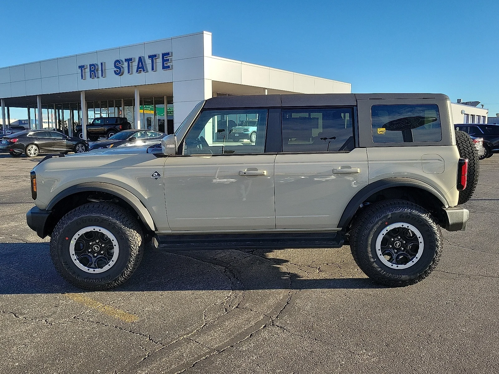 New 2025 Desert Sand Ford Outer Banks&reg; image 2