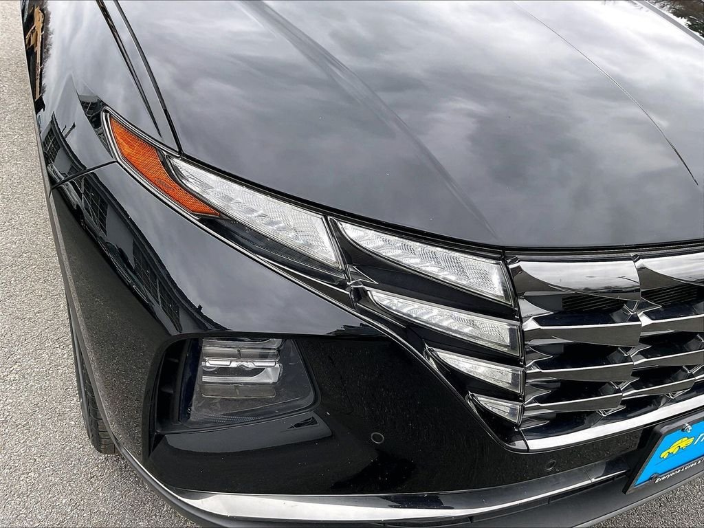 Used 2023 Black Hyundai Limited image 31